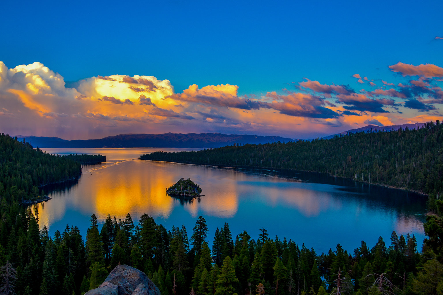 South Lake Tahoe, California Vacation Rentals: Cabins, Condos, Villas & More